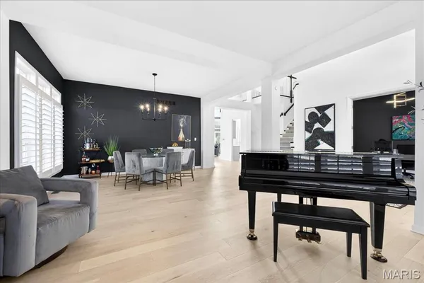 $980,000 | 500 Overlook Terrace Court, Eureka, MO 63025