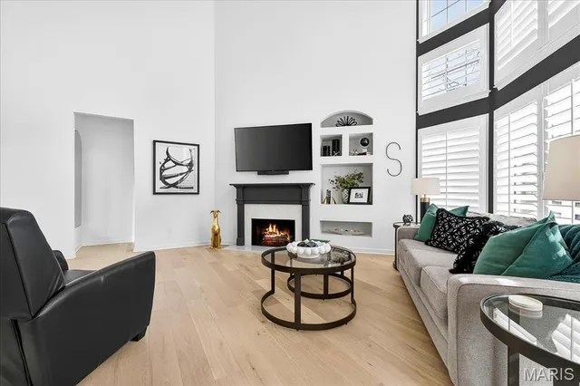 $995,000 | 500 Overlook Terrace Court, Eureka, MO 63025