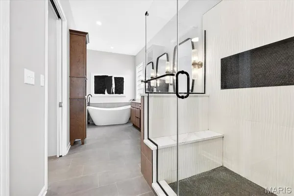 $980,000 | 500 Overlook Terrace Court, Eureka, MO 63025