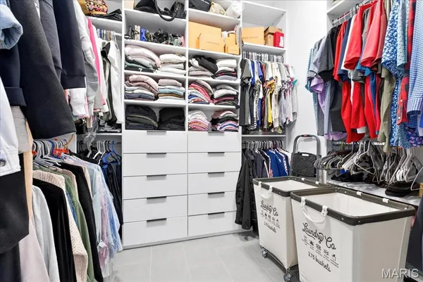 $980,000 | 500 Overlook Terrace Court, Eureka, MO 63025