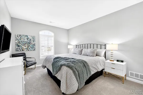 $980,000 | 500 Overlook Terrace Court, Eureka, MO 63025