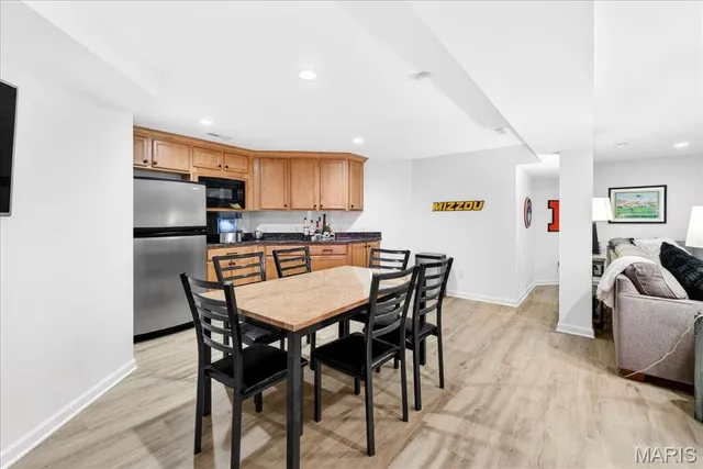 $995,000 | 500 Overlook Terrace Court, Eureka, MO 63025