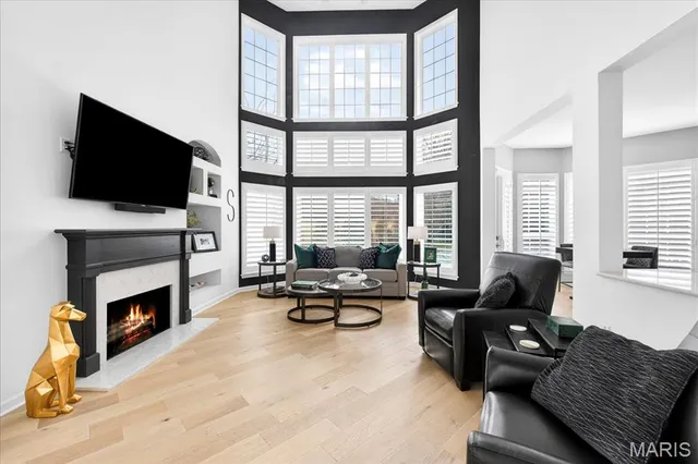 $995,000 | 500 Overlook Terrace Court, Eureka, MO 63025