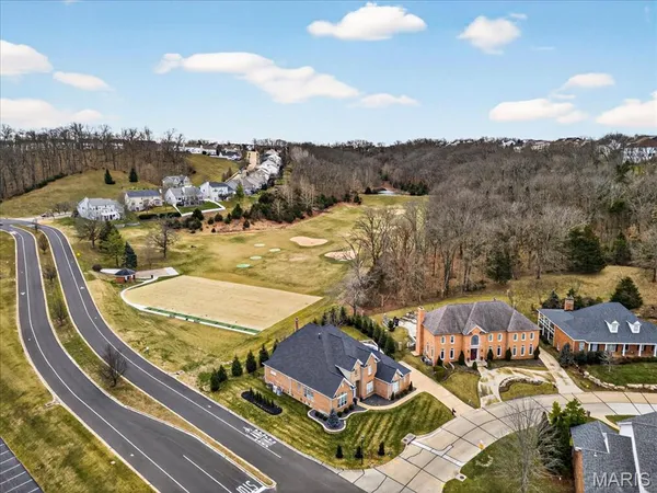 $980,000 | 500 Overlook Terrace Court, Eureka, MO 63025