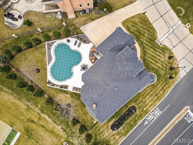 $995,000 | 500 Overlook Terrace Court, Eureka, MO 63025