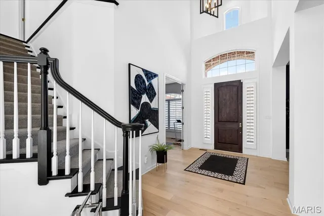 $995,000 | 500 Overlook Terrace Court, Eureka, MO 63025