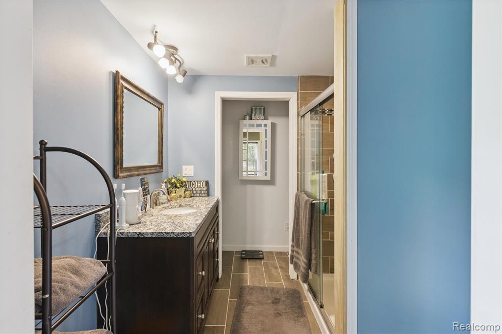 5145 Arbela Road Millington, MI 48746 - Photo 16 of 43 Gallery Image 16