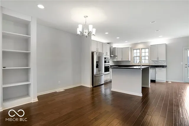 $3,100 | 2025 Broughton Street, Carmel, IN 46032