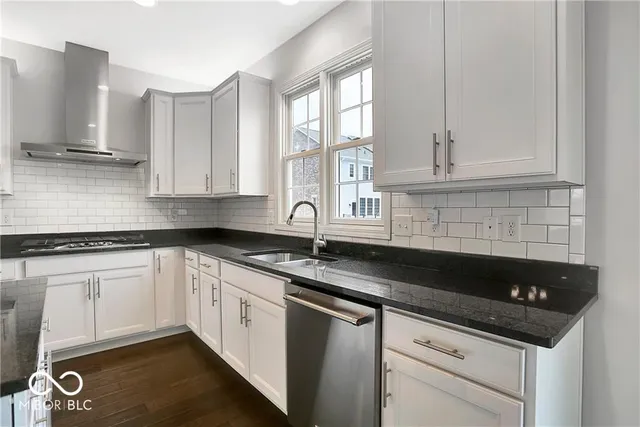 $3,100 | 2025 Broughton Street, Carmel, IN 46032