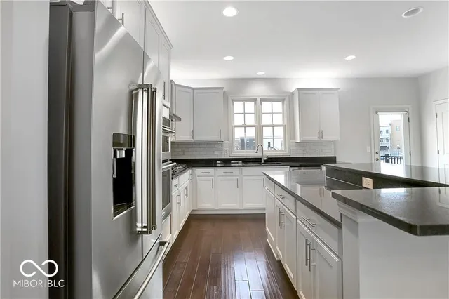 $3,100 | 2025 Broughton Street, Carmel, IN 46032