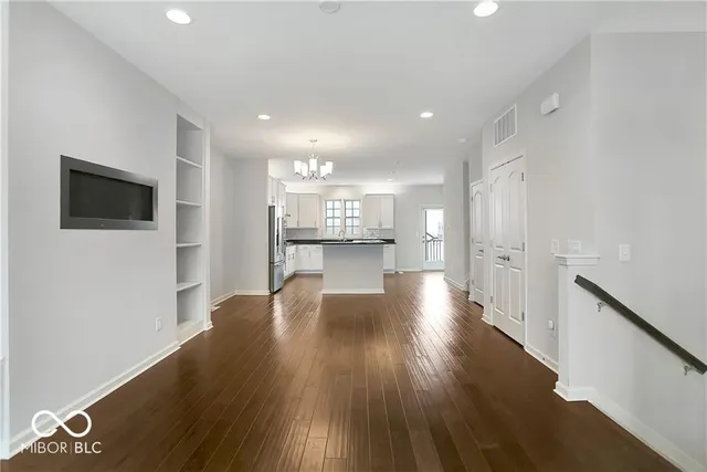 $3,100 | 2025 Broughton Street, Carmel, IN 46032