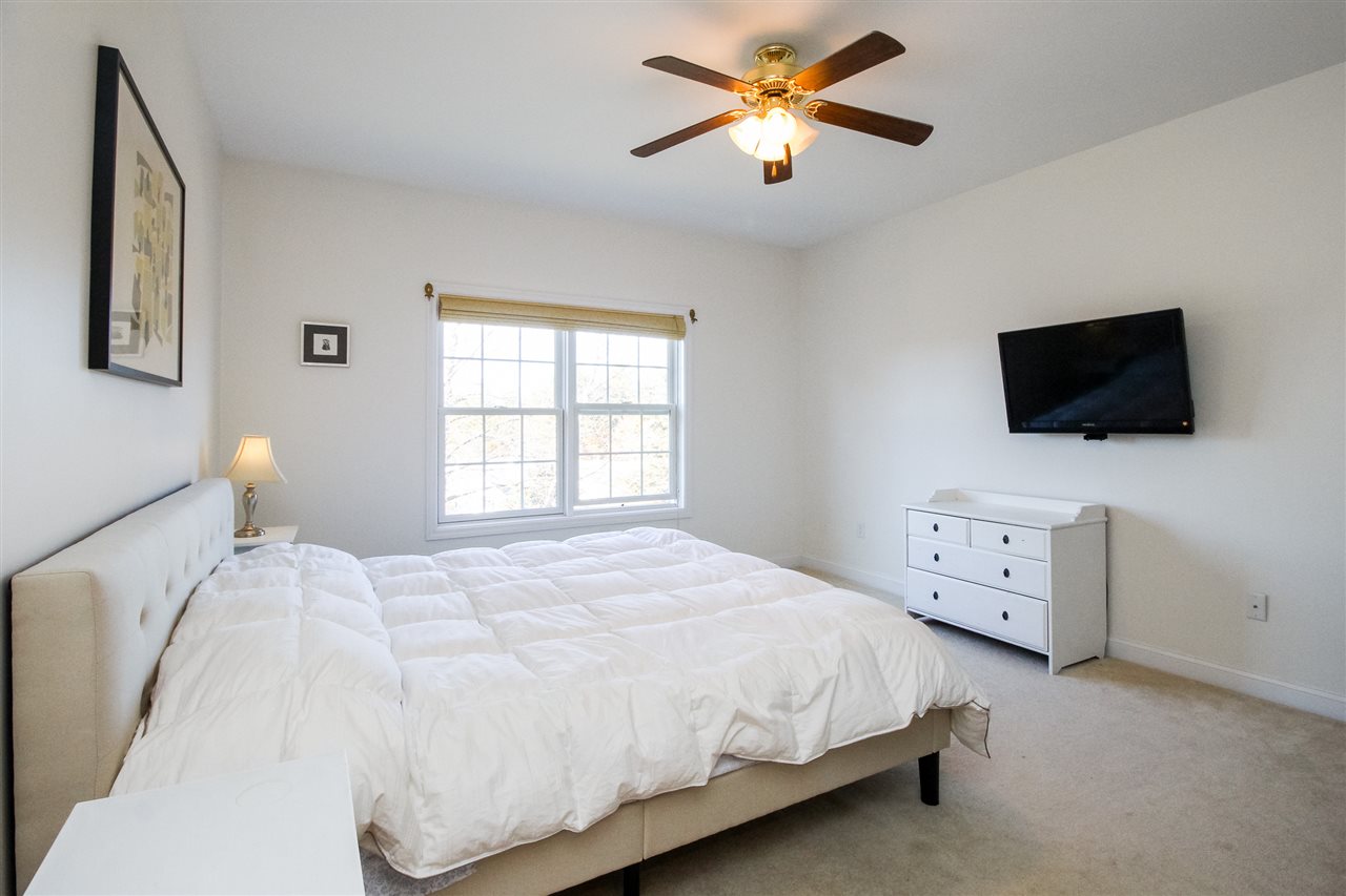 96 Mountain Village Road, Unit 96 Windham, NH 03087 - Photo 13 of 28