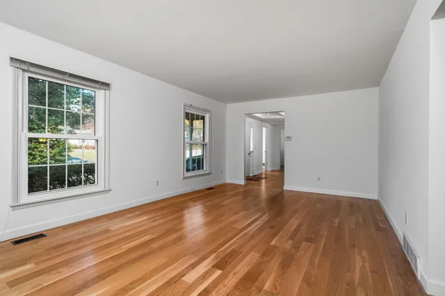 $630,000 | 3620 Charter Place, Ann Arbor, MI 48105