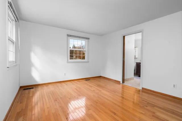 $630,000 | 3620 Charter Place, Ann Arbor, MI 48105