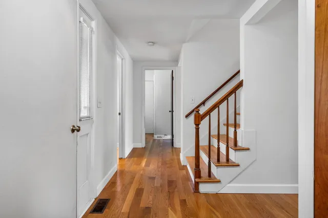 $630,000 | 3620 Charter Place, Ann Arbor, MI 48105