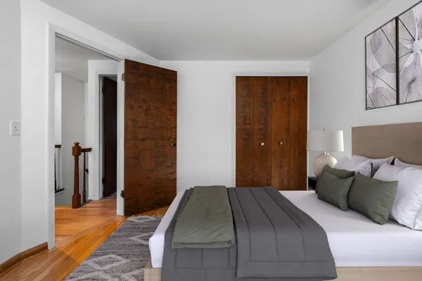 $600,000 | 3620 Charter Place, Ann Arbor, MI 48105