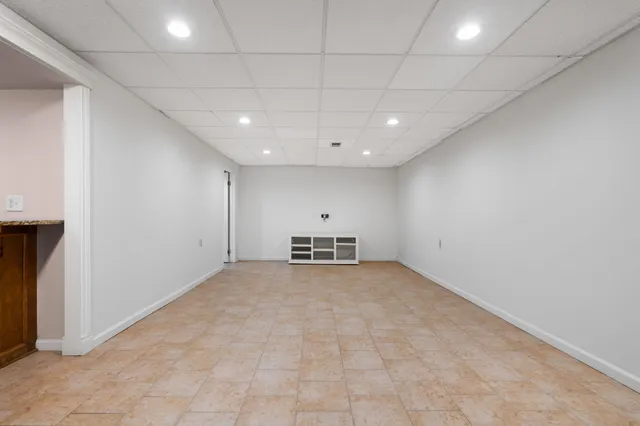 $630,000 | 3620 Charter Place, Ann Arbor, MI 48105