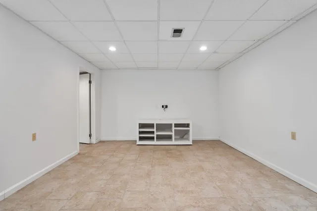 $630,000 | 3620 Charter Place, Ann Arbor, MI 48105