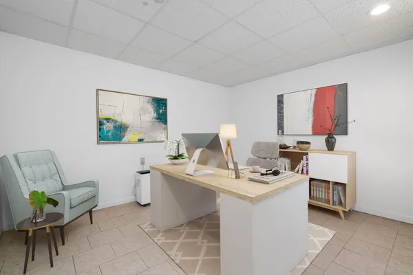 $600,000 | 3620 Charter Place, Ann Arbor, MI 48105