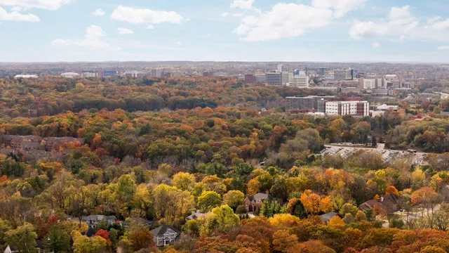 $630,000 | 3620 Charter Place, Ann Arbor, MI 48105