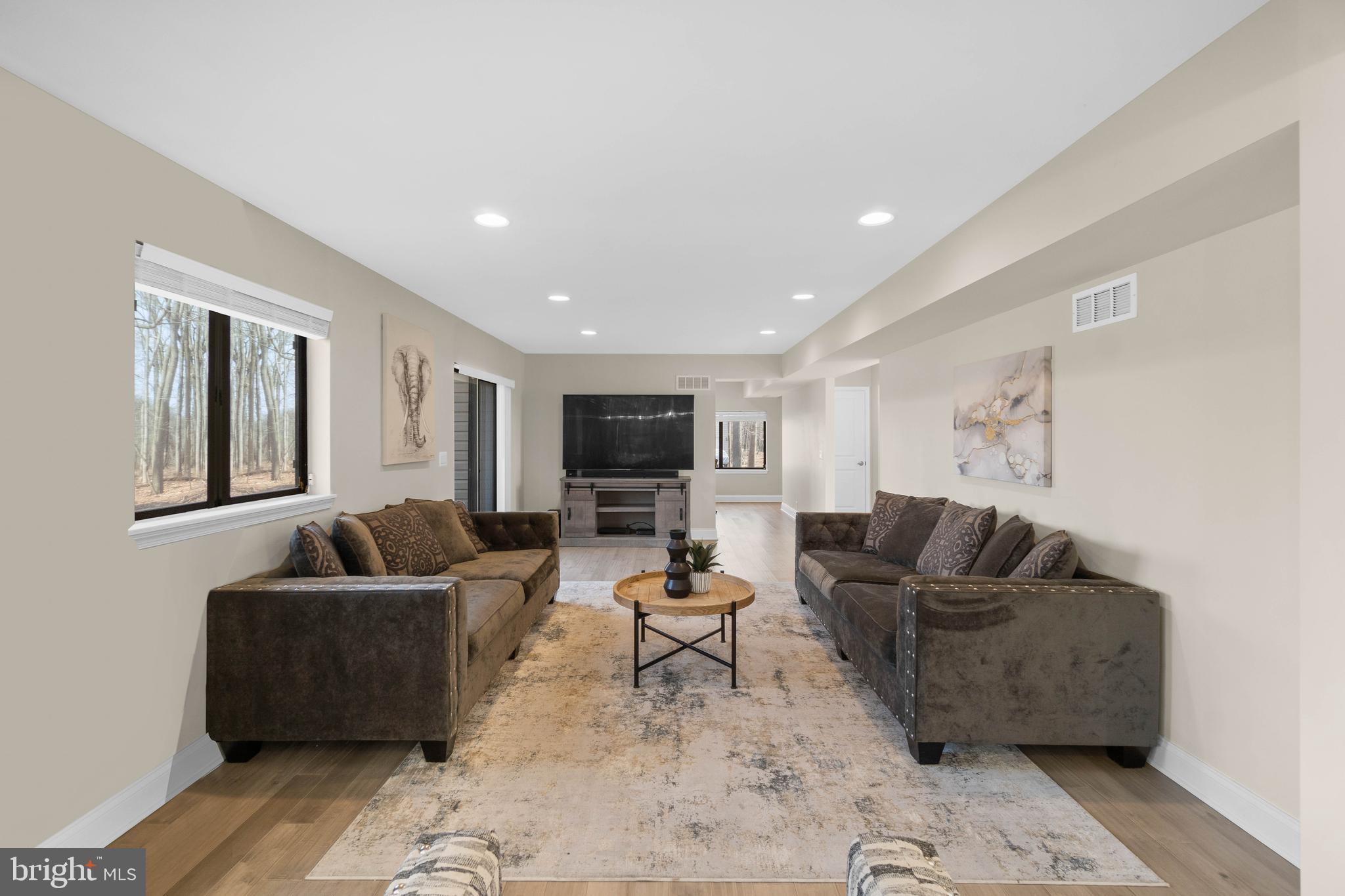 315 Delight Meadows Road Reisterstown, MD 21136 - Photo 10 of 48 Living Room