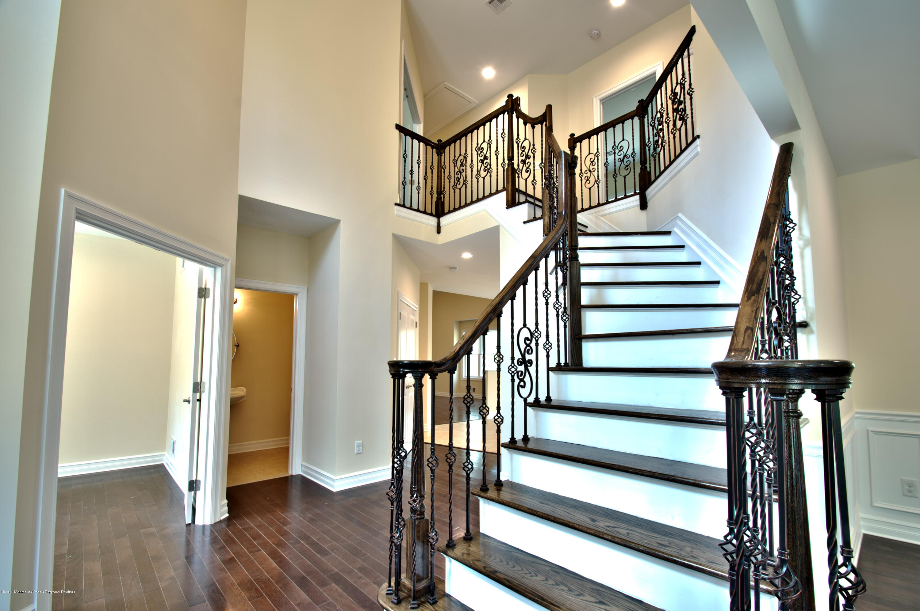 6 Templar Road, Unit 2 Manalapan, NJ 07726 - Photo 3 of 30 Iron Spindle Staircase