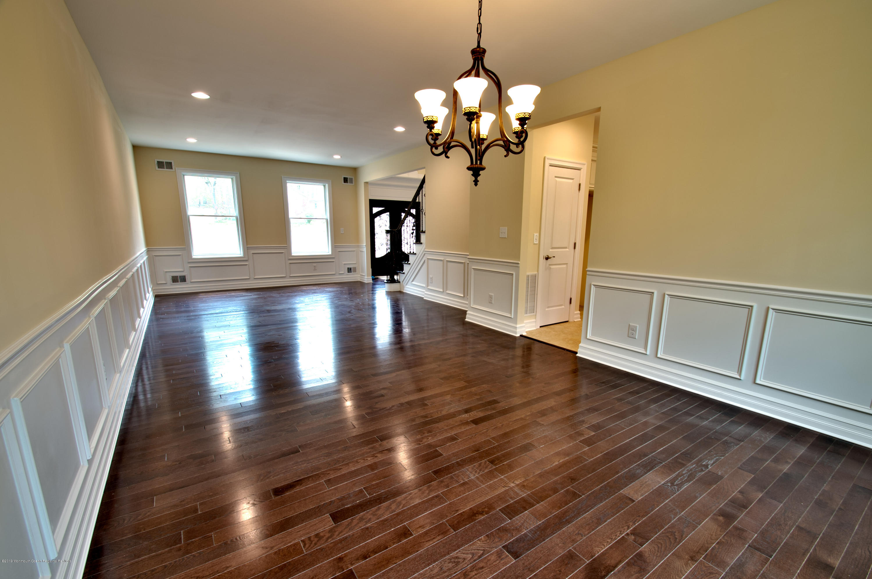 6 Templar Road, Unit 2 Manalapan, NJ 07726 - Photo 8 of 30 Dining/Living