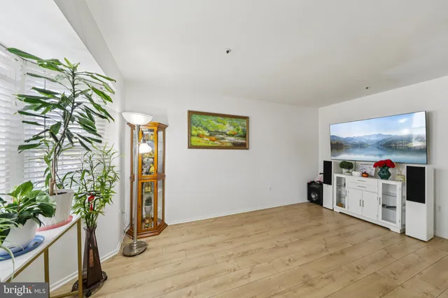 $475,000 | 12014 Swallow Falls Court, Silver Spring, MD 20904