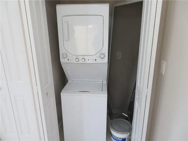 $2,900 | 1944 Sheridan Street, Unit A, Hollywood, FL 33020