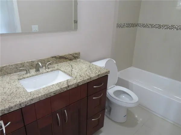 $2,900 | 1944 Sheridan Street, Unit A, Hollywood, FL 33020