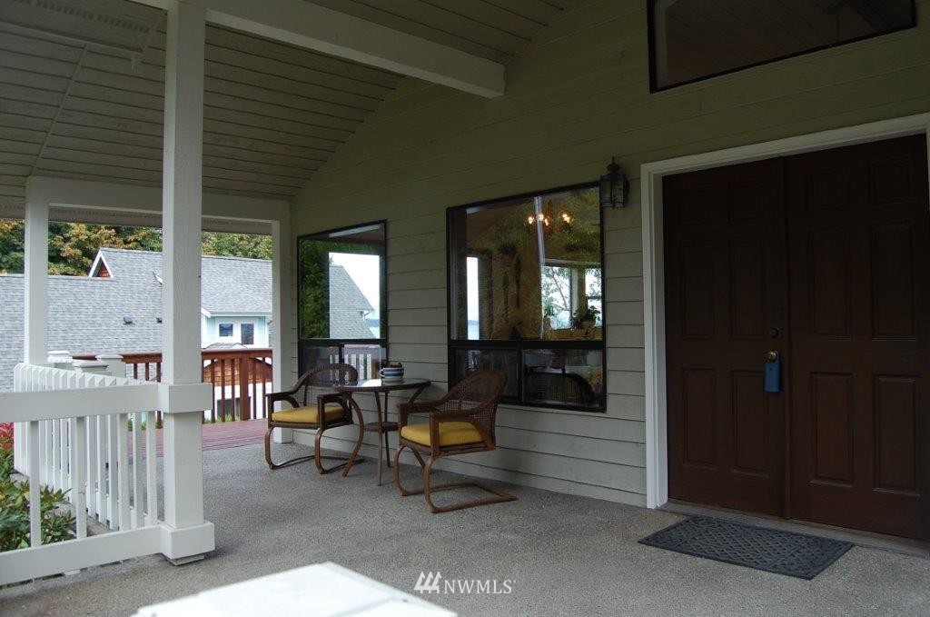 5040 Meridian Road Northeast Olympia, WA 98516 - Photo 2 of 25 Gallery Image 2
