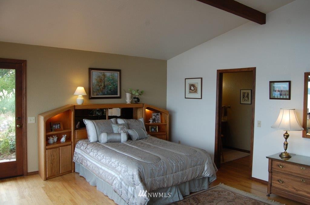 5040 Meridian Road Northeast Olympia, WA 98516 - Photo 19 of 25 Gallery Image 19