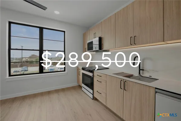 $186,500 | 634 Central Parkway, Unit 1212, New Braunfels, TX 78130