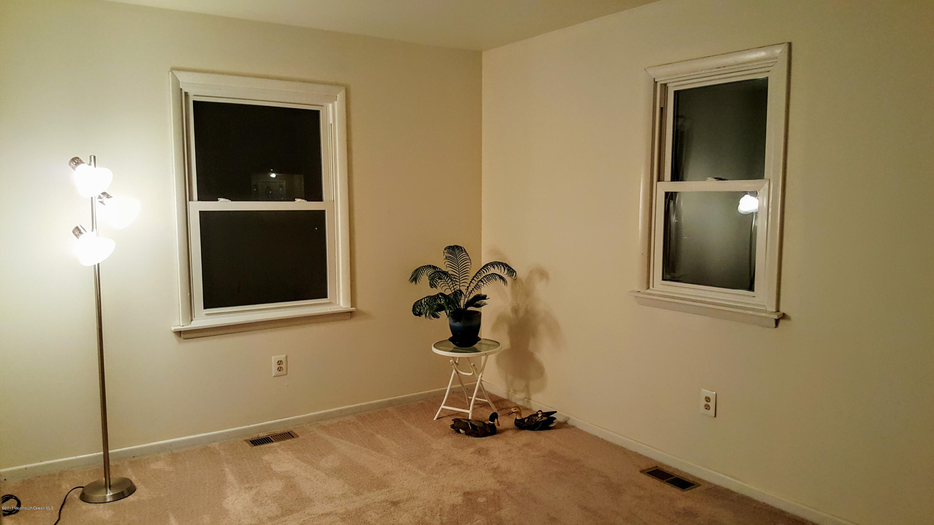 5 Commodore Drive Brick, NJ 08723 - Photo 12 of 32 20170116_173820