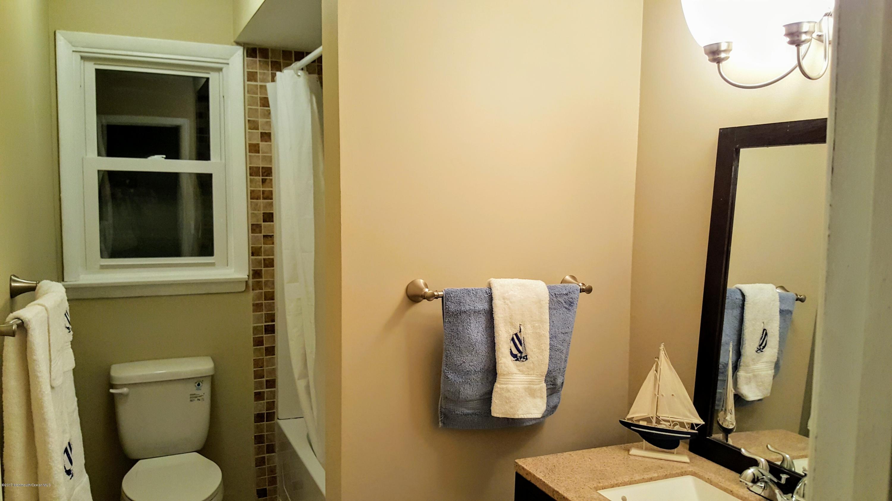 5 Commodore Drive Brick, NJ 08723 - Photo 14 of 32 20170116_203315