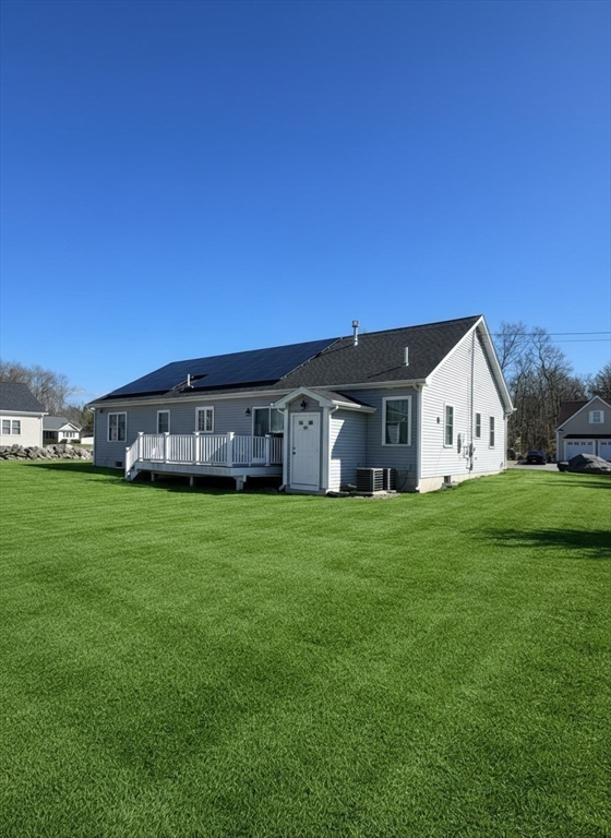 49 Pheasant Hill Road Attleboro, MA 02703 - Photo 3 of 23