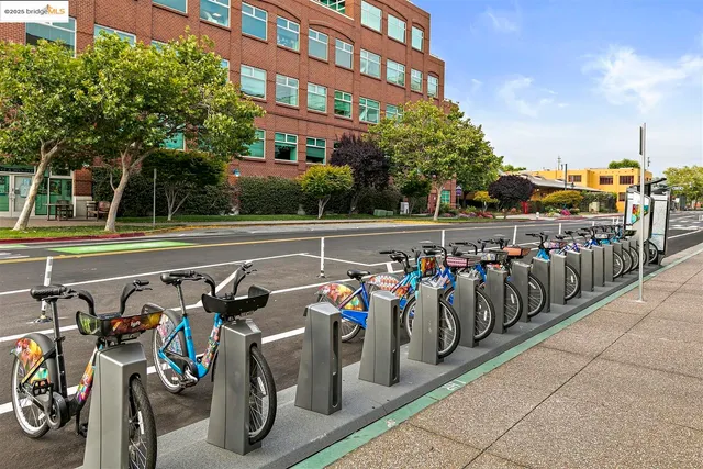 $534,000 | 1200 65th Street, Unit 224, Emeryville, CA 94608