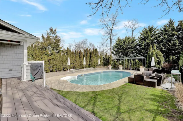 a view of outdoor space yard and patio