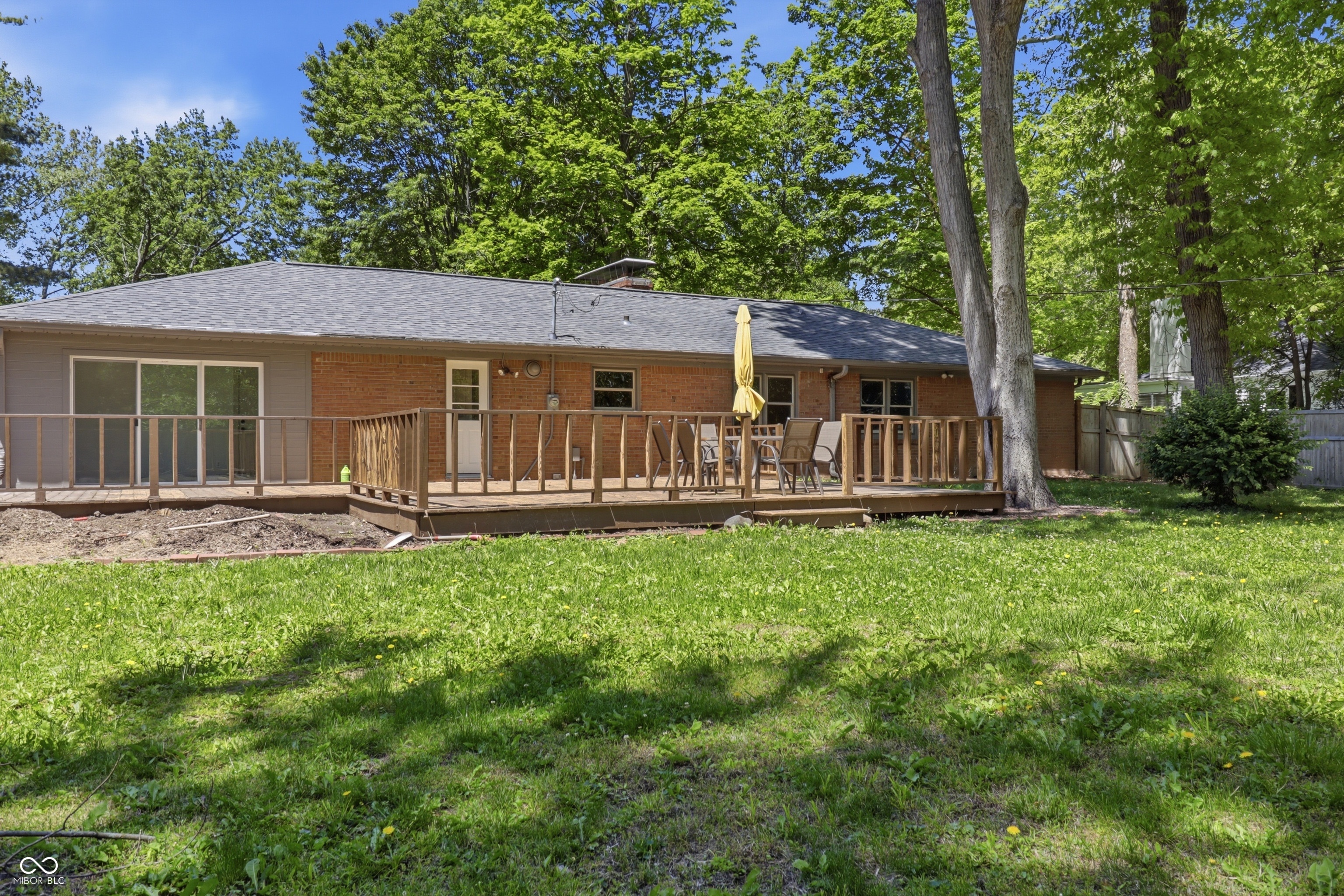 7703 Clarendon Road Indianapolis, IN 46260 - Photo 44 of 50 Gallery Image 44