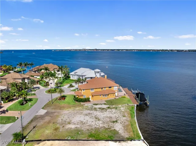 $1,679,000 | 799 Cypress Lake Circle, Fort Myers, FL 33919