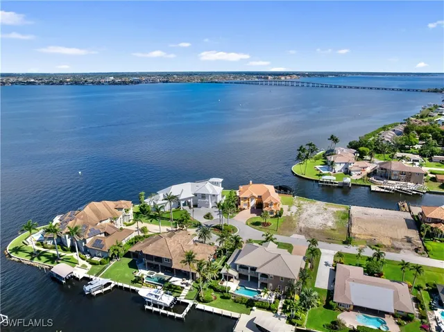 $1,679,000 | 799 Cypress Lake Circle, Fort Myers, FL 33919