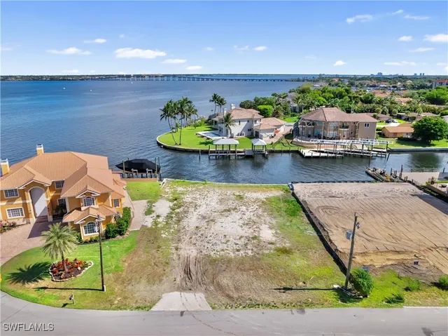 $1,679,000 | 799 Cypress Lake Circle, Fort Myers, FL 33919