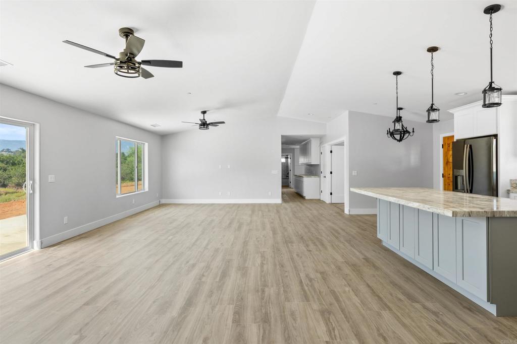 15670 Fruitvale Road Valley Center, CA 92082 - Photo 13 of 47 Great Room