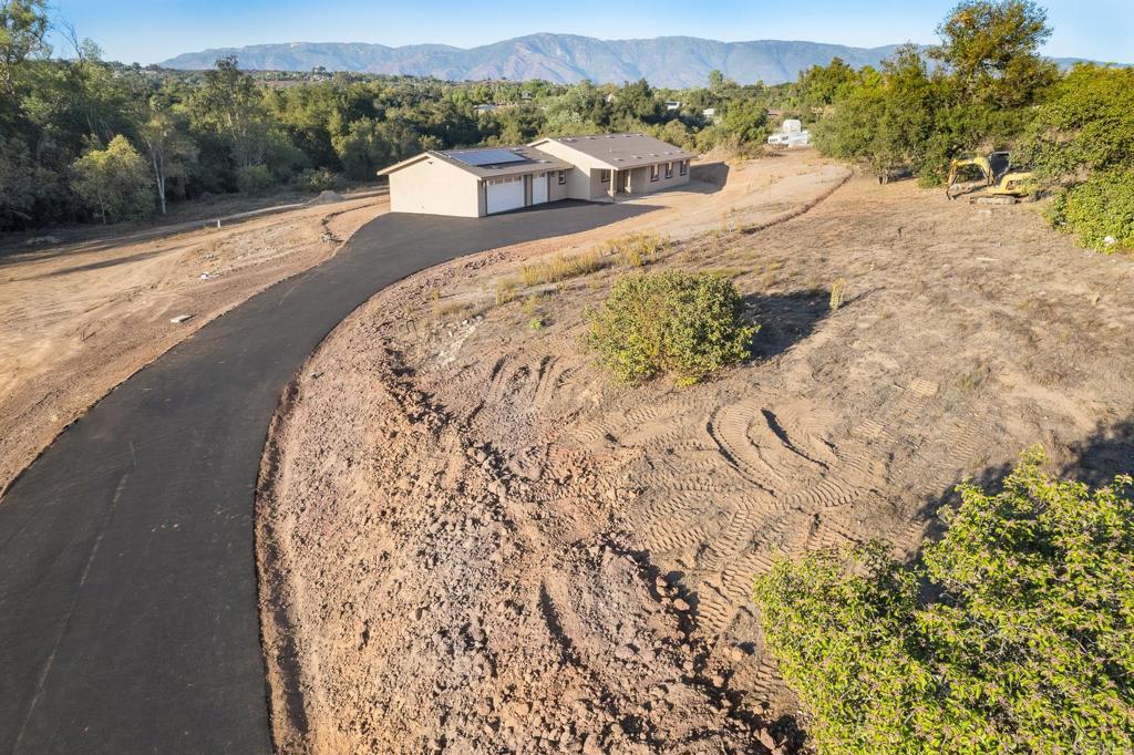 15670 Fruitvale Road Valley Center, CA 92082 - Photo 2 of 47