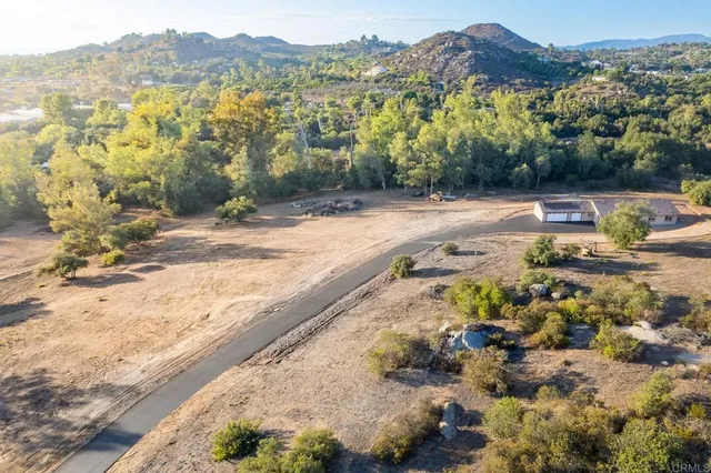 $999,000 | 15670 Fruitvale Road, Valley Center, CA 92082