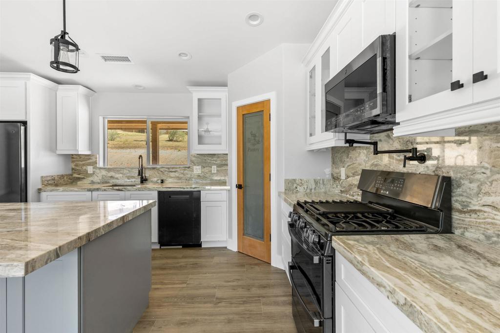 15670 Fruitvale Road Valley Center, CA 92082 - Photo 10 of 47