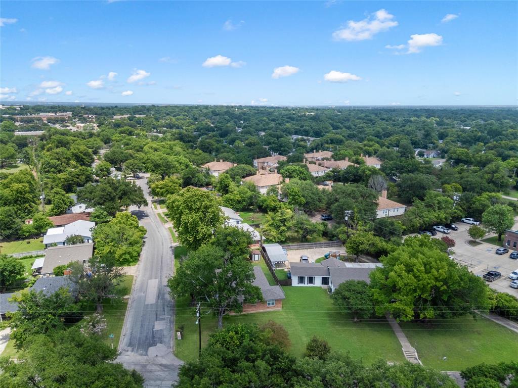 3824 Pine Avenue Waco, TX 76708 - Photo 37 of 40