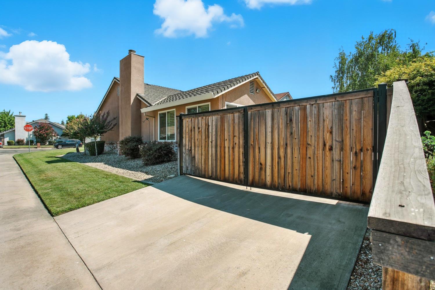 906 Ranch Road Galt, CA 95632 - Photo 36 of 37 view of gate