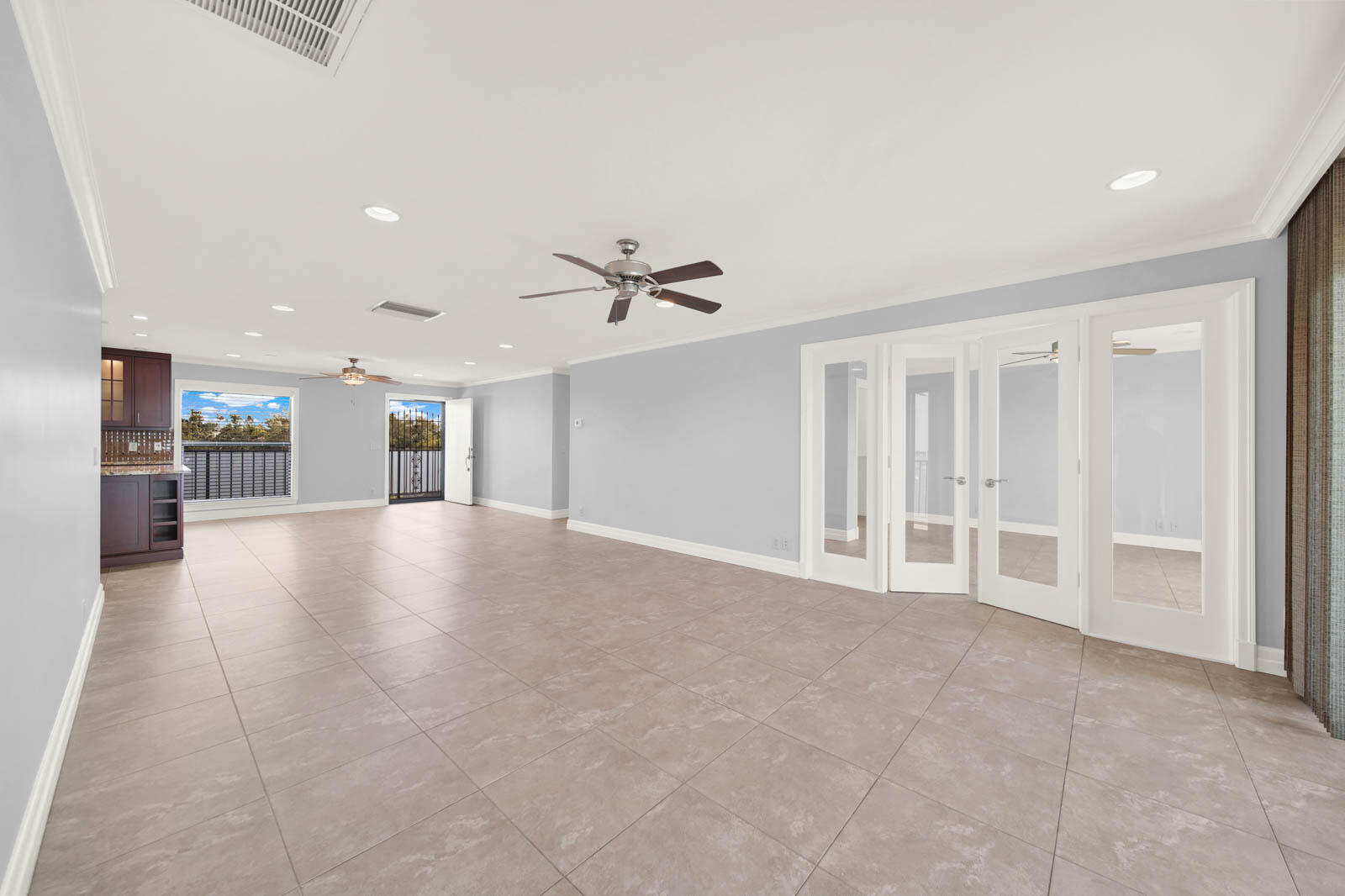 624 Southwest St Lucie Crescent, Unit 406 Stuart, FL 34994 - Photo 13 of 42 406_Edgewater-11