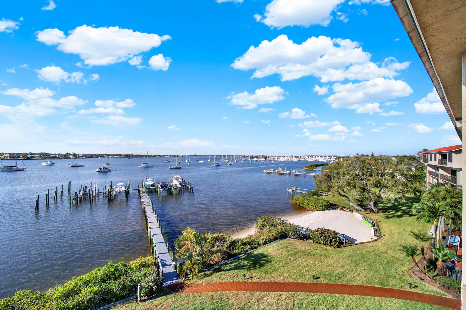 624 Southwest St Lucie Crescent, Unit 406 Stuart, FL 34994 - Photo 2 of 42 406_Edgewater-43